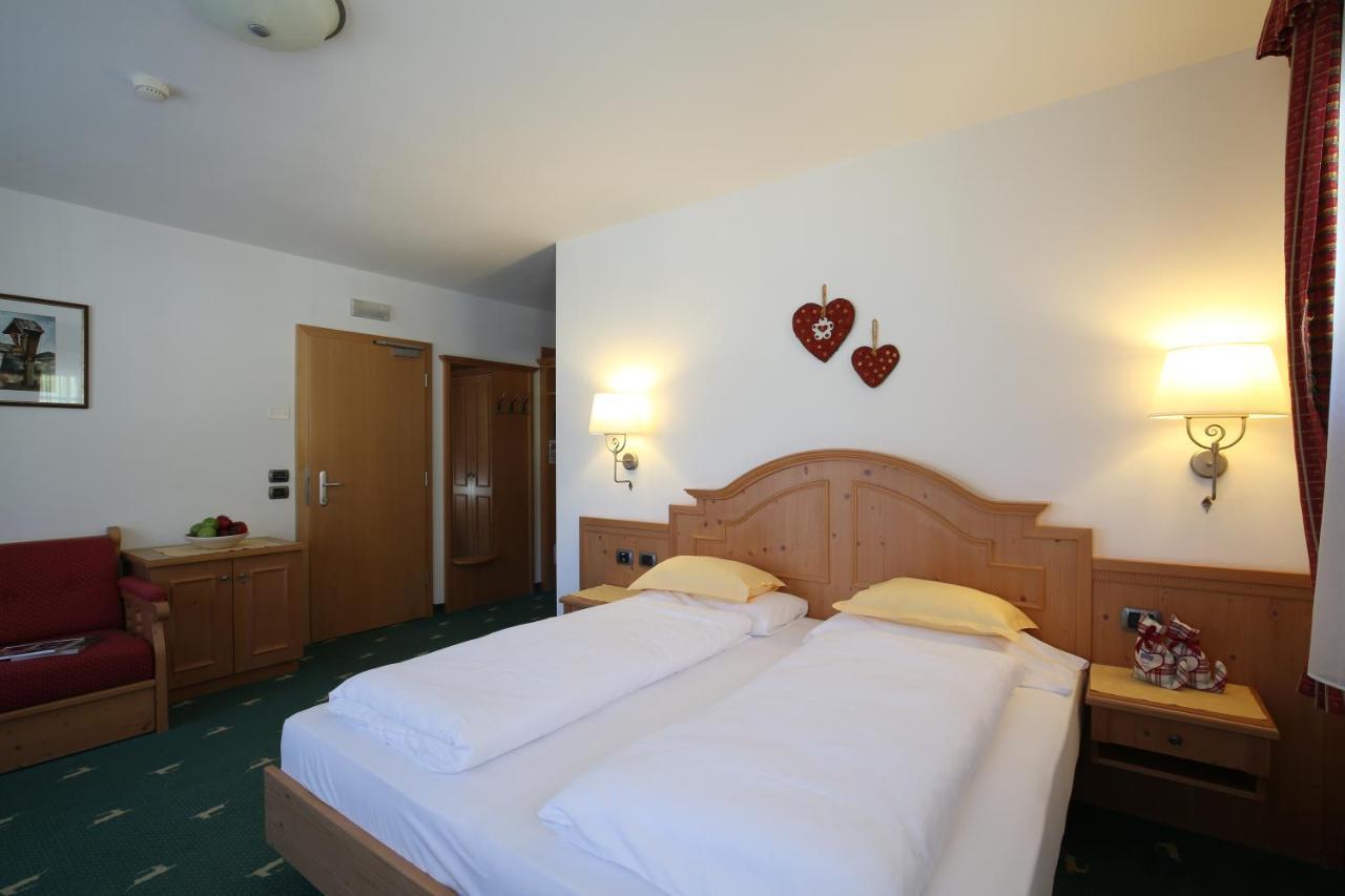 Hotel Mesdi Arabba Ngoại thất bức ảnh