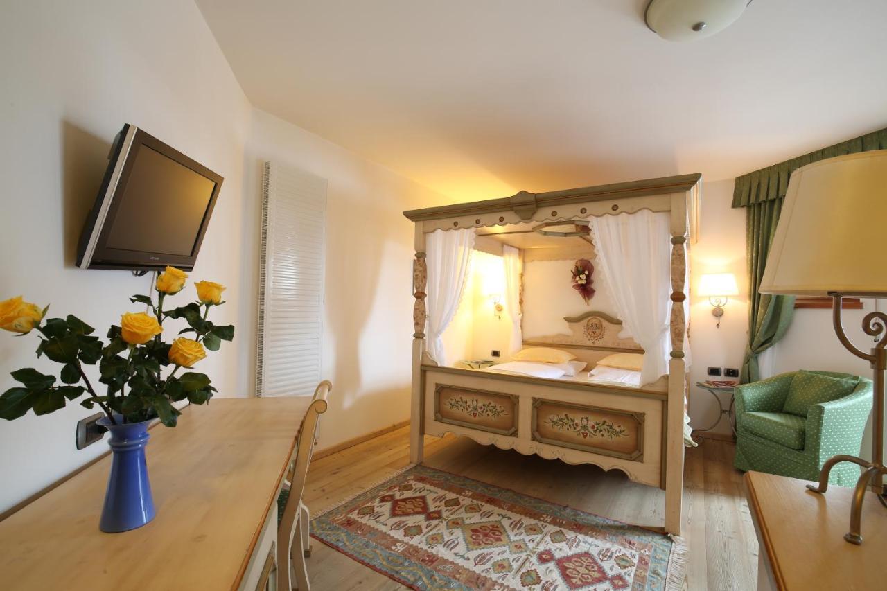 Hotel Mesdi Arabba Ngoại thất bức ảnh